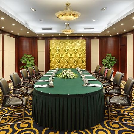 Shanghai Hotel Jin Jiang Buitenkant foto