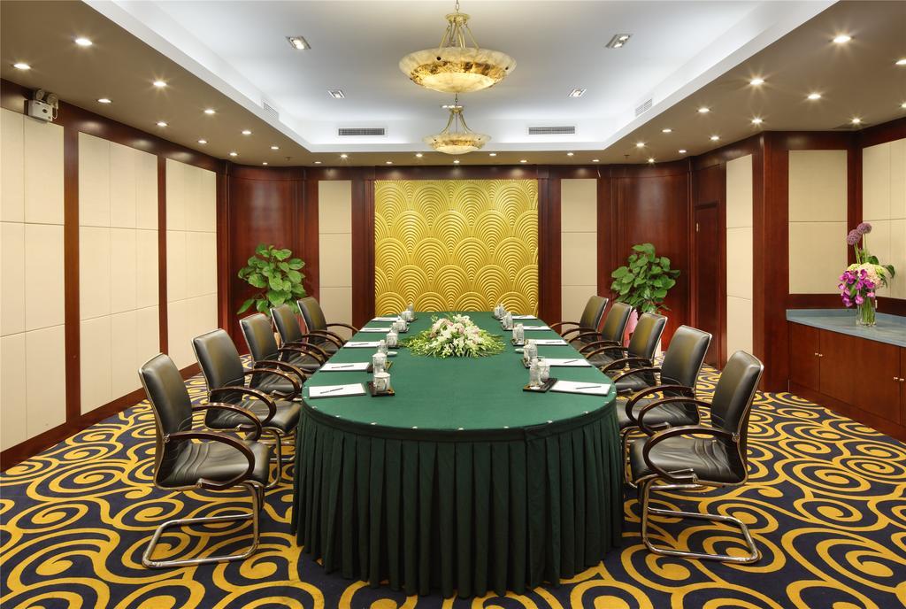 Shanghai Hotel Jin Jiang Buitenkant foto