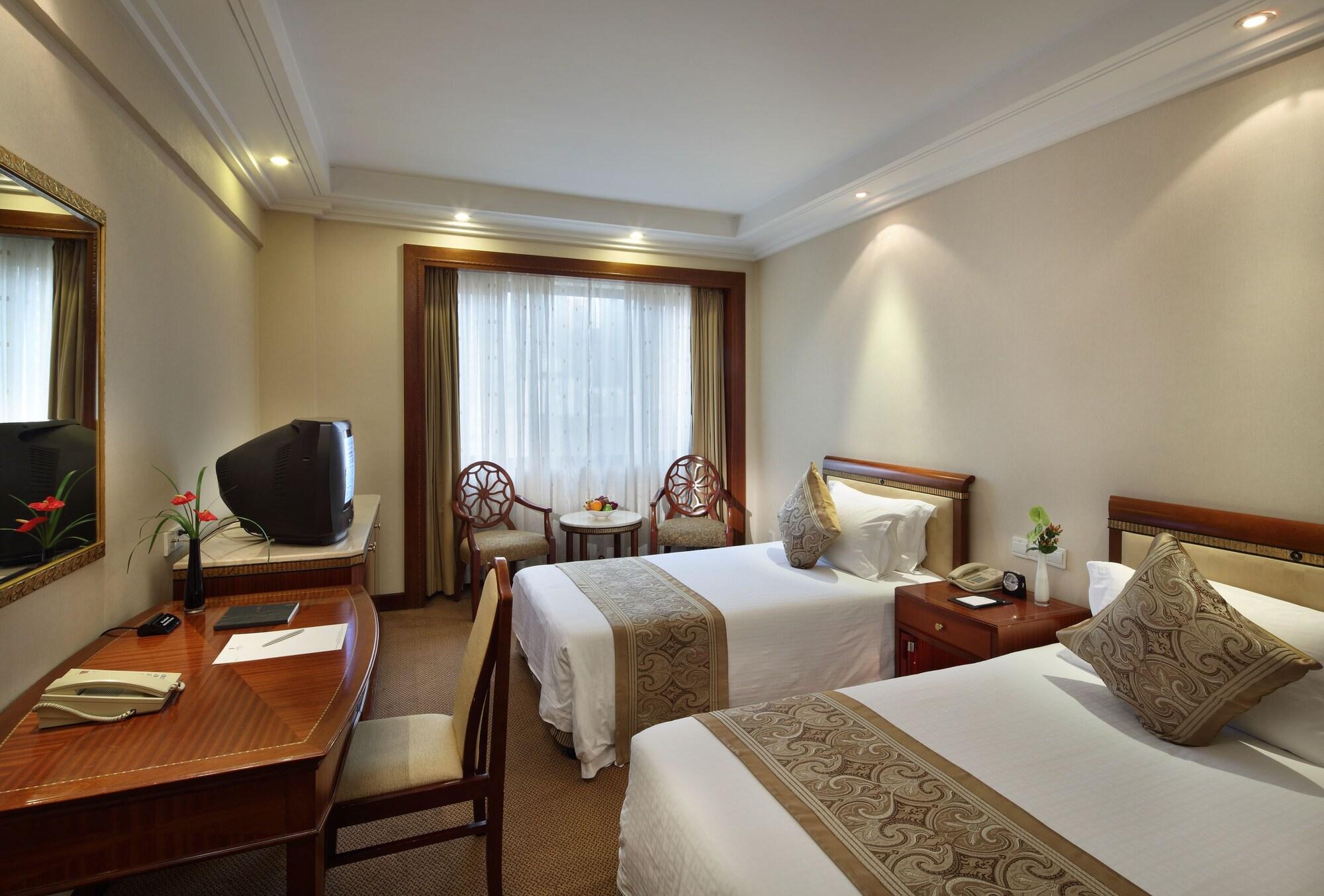 Shanghai Hotel Jin Jiang Buitenkant foto