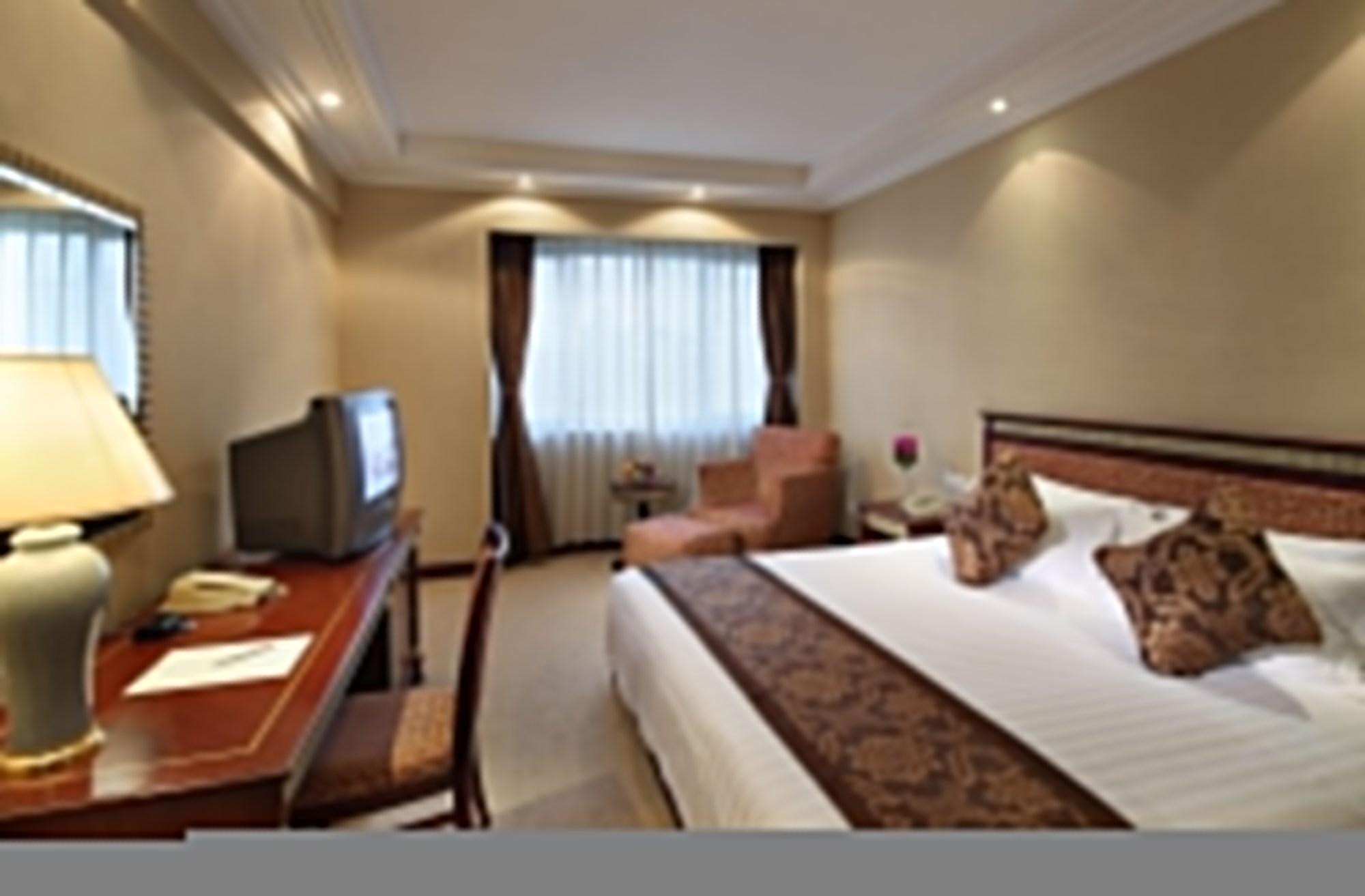 Shanghai Hotel Jin Jiang Buitenkant foto
