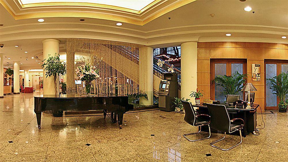 Shanghai Hotel Jin Jiang Buitenkant foto