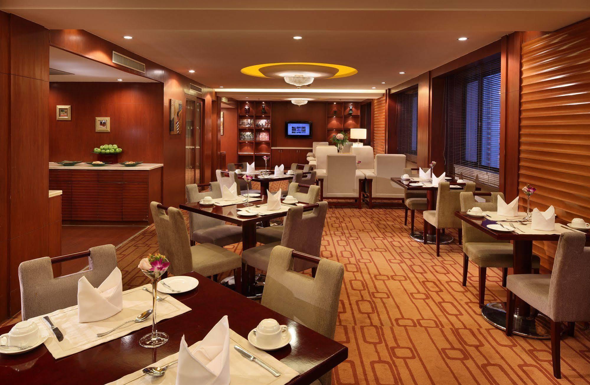 Shanghai Hotel Jin Jiang Buitenkant foto